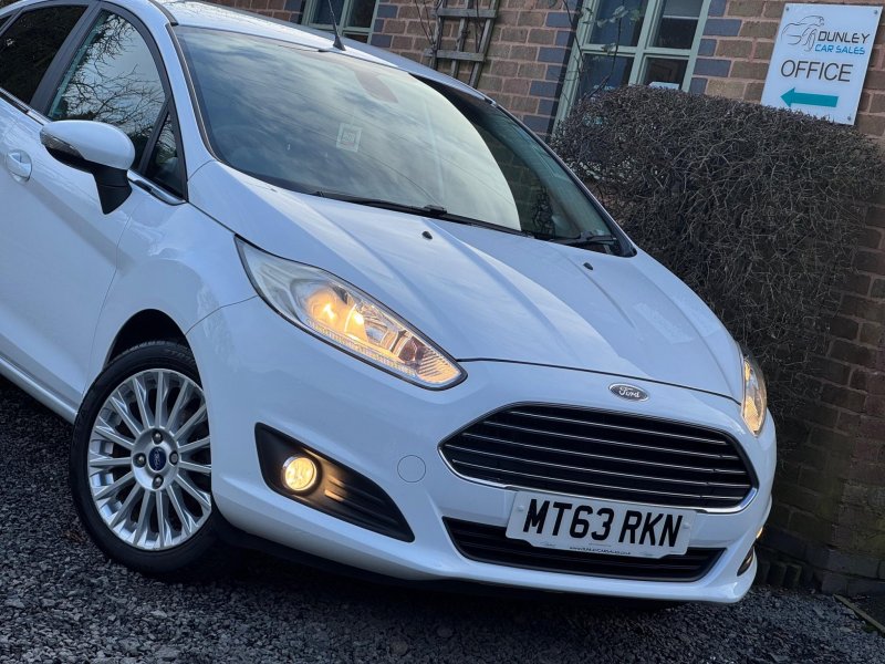 FORD FIESTA 1.0T EcoBoost Titanium Euro 5 (s/s) 5dr 2013