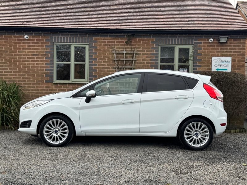 FORD FIESTA 1.0T EcoBoost Titanium Euro 5 (s/s) 5dr 2013