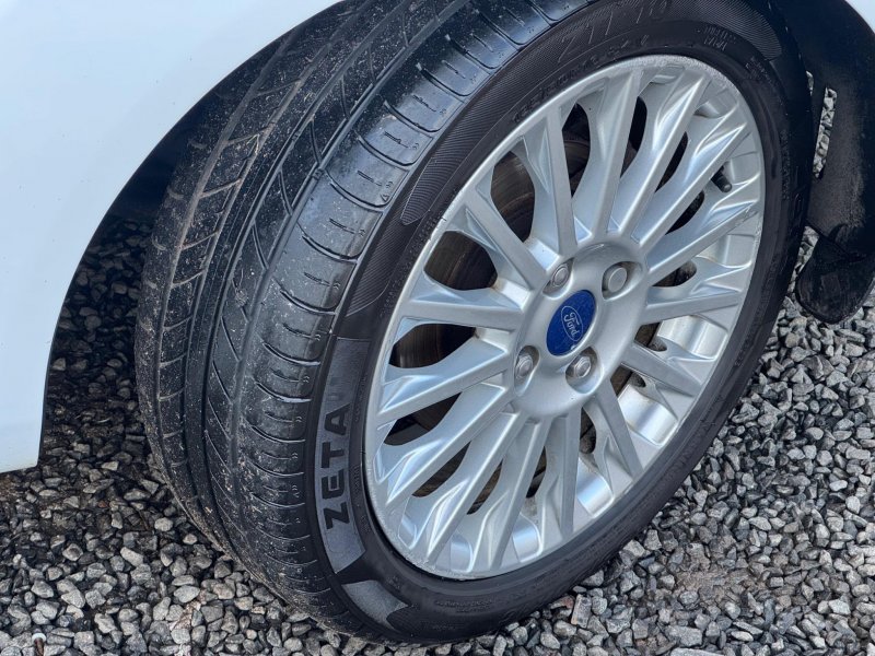 FORD FIESTA 1.0T EcoBoost Titanium Euro 5 (s/s) 5dr 2013