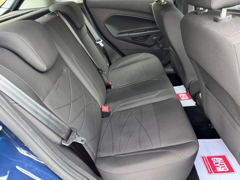 FORD FIESTA 1.5 TDCi Style Euro 6 5dr 2015