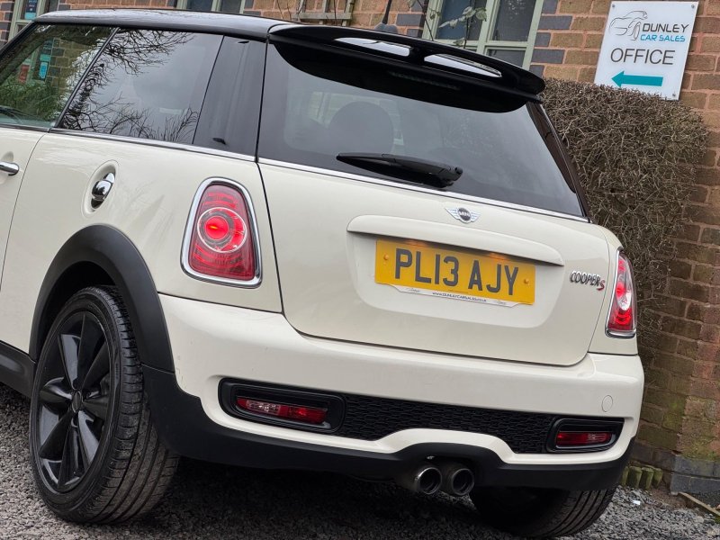 MINI HATCH 1.6 Cooper S Euro 5 (s/s) 3dr 2013