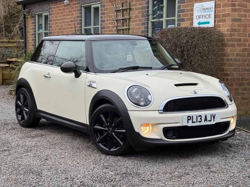 MINI HATCH 1.6 Cooper S Euro 5 (s/s) 3dr 2013