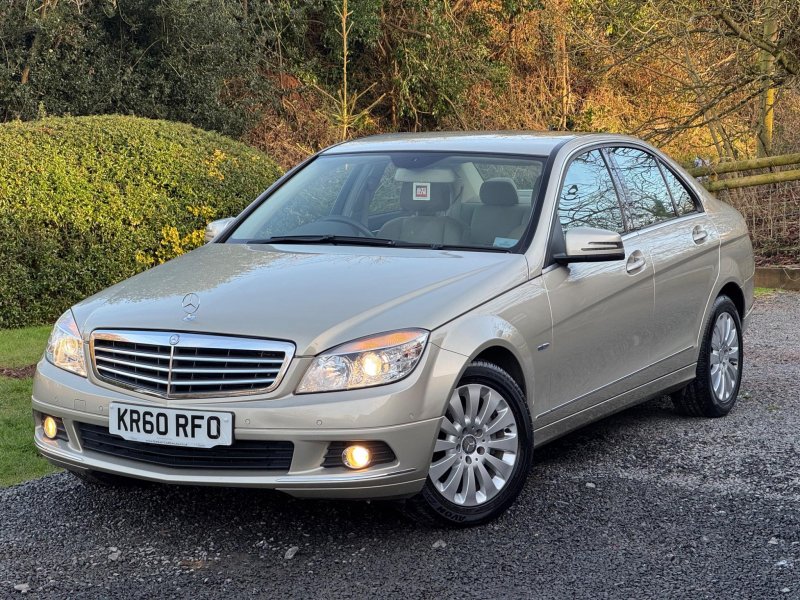 MERCEDES-BENZ C CLASS 1.8 C180 BlueEfficiency Elegance Auto Euro 5 4dr 2011