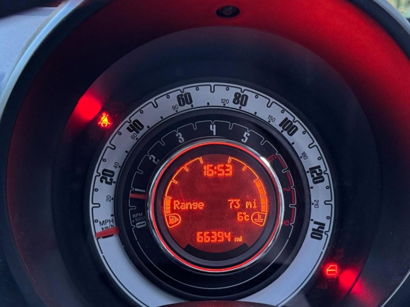 FIAT 500 1.2 Lounge Euro 6 (s/s) 3dr 2016