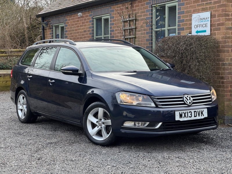 VOLKSWAGEN PASSAT 1.6 TDI BlueMotion Tech S Euro 5 (s/s) 5dr 2013