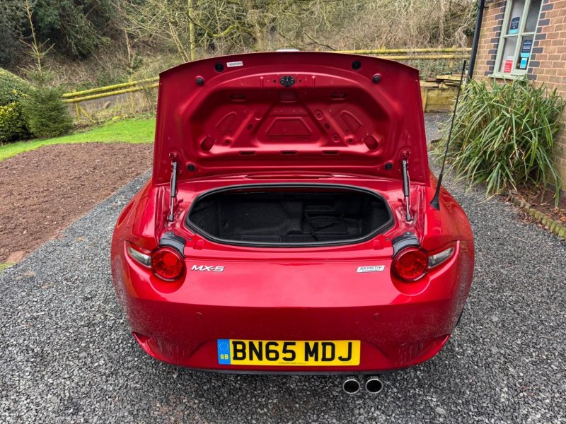 MAZDA MX-5 2.0 SKYACTIV-G Sport Nav Euro 6 2dr 2015