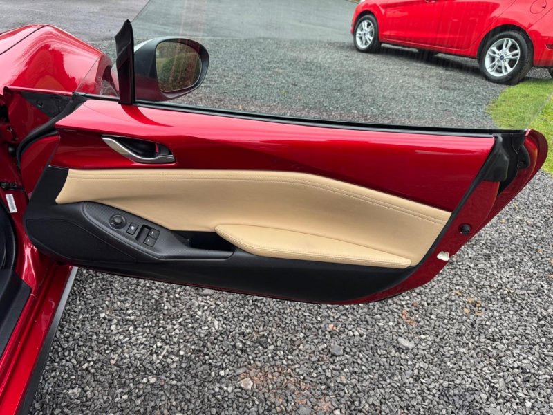 MAZDA MX-5 2.0 SKYACTIV-G Sport Nav Euro 6 2dr 2015