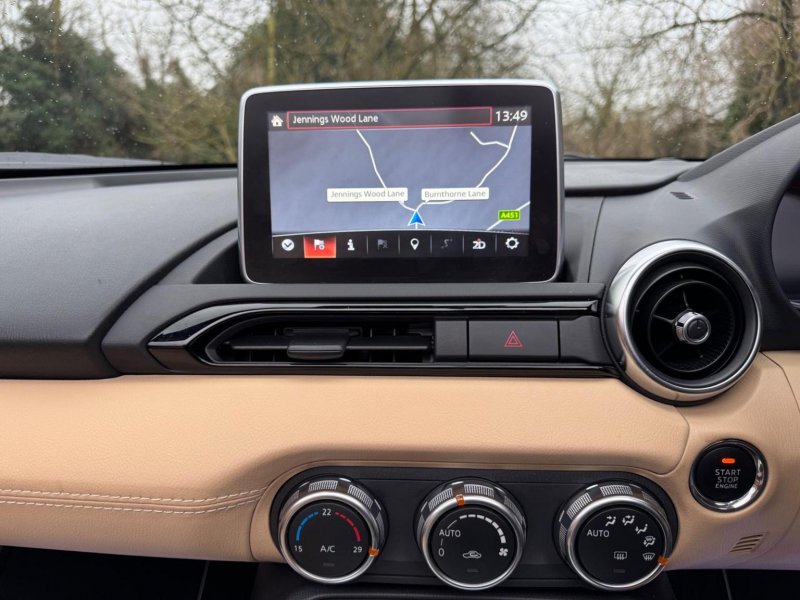 MAZDA MX-5 2.0 SKYACTIV-G Sport Nav Euro 6 2dr 2015