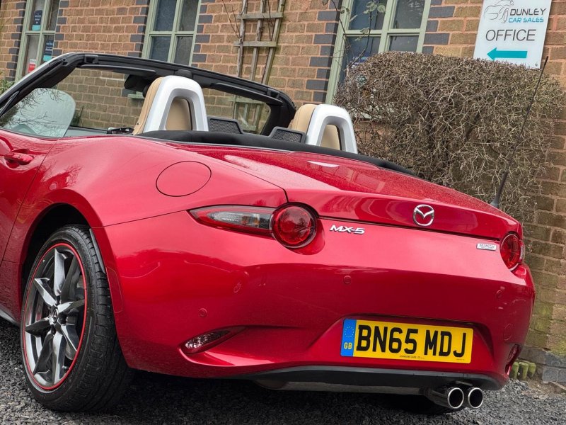 MAZDA MX-5 2.0 SKYACTIV-G Sport Nav Euro 6 2dr 2015