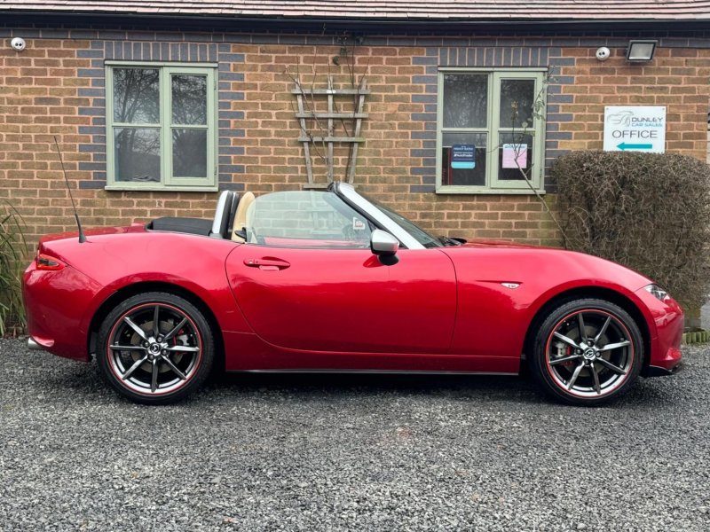 MAZDA MX-5 2.0 SKYACTIV-G Sport Nav Euro 6 2dr 2015
