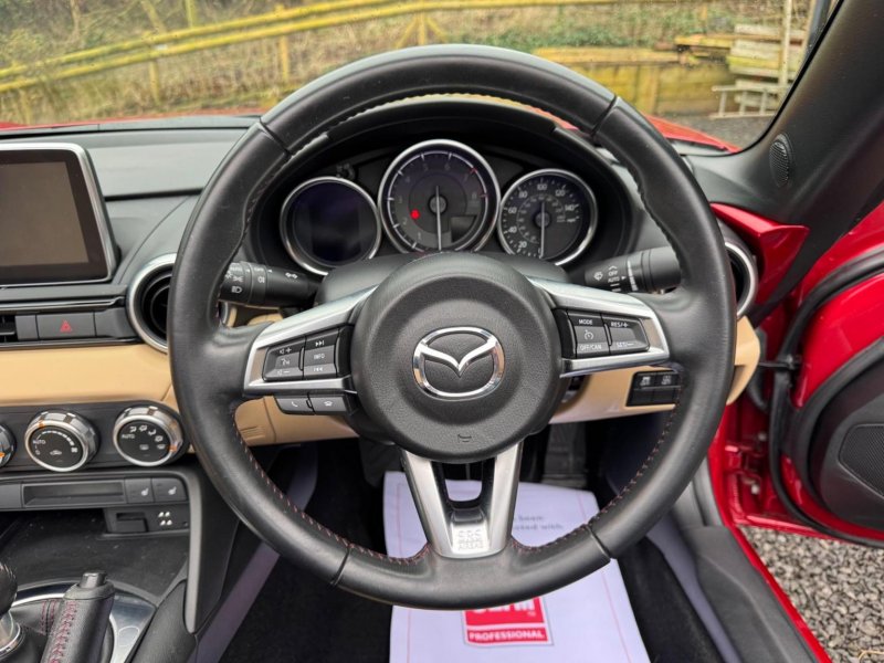 MAZDA MX-5 2.0 SKYACTIV-G Sport Nav Euro 6 2dr 2015