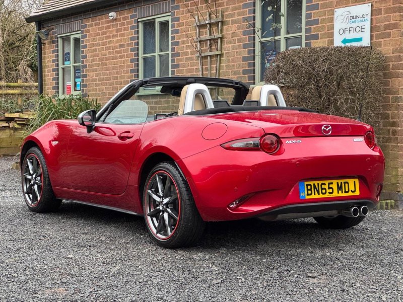MAZDA MX-5 2.0 SKYACTIV-G Sport Nav Euro 6 2dr 2015