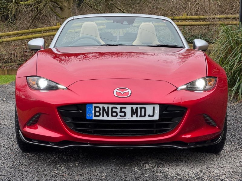 MAZDA MX-5 2.0 SKYACTIV-G Sport Nav Euro 6 2dr 2015