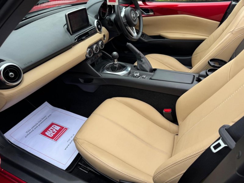 MAZDA MX-5 2.0 SKYACTIV-G Sport Nav Euro 6 2dr 2015