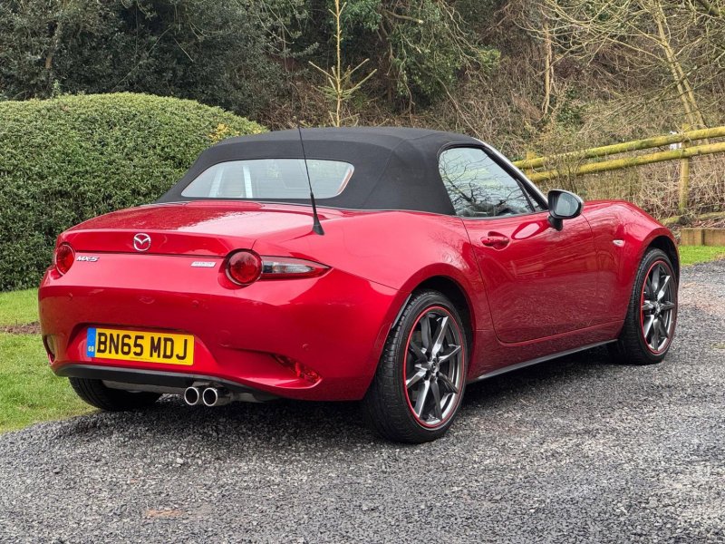 MAZDA MX-5 2.0 SKYACTIV-G Sport Nav Euro 6 2dr 2015