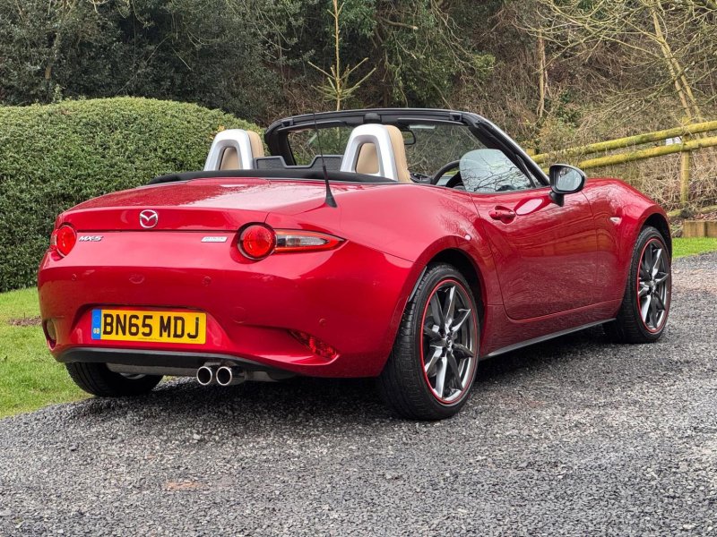 MAZDA MX-5 2.0 SKYACTIV-G Sport Nav Euro 6 2dr 2015