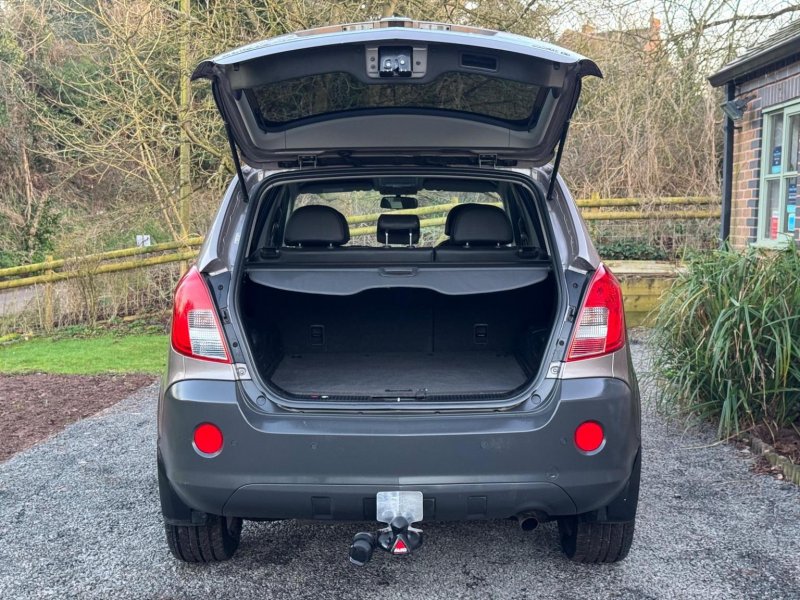 VAUXHALL ANTARA 2.2 CDTi Diamond Auto 4WD Euro 5 5dr 2013