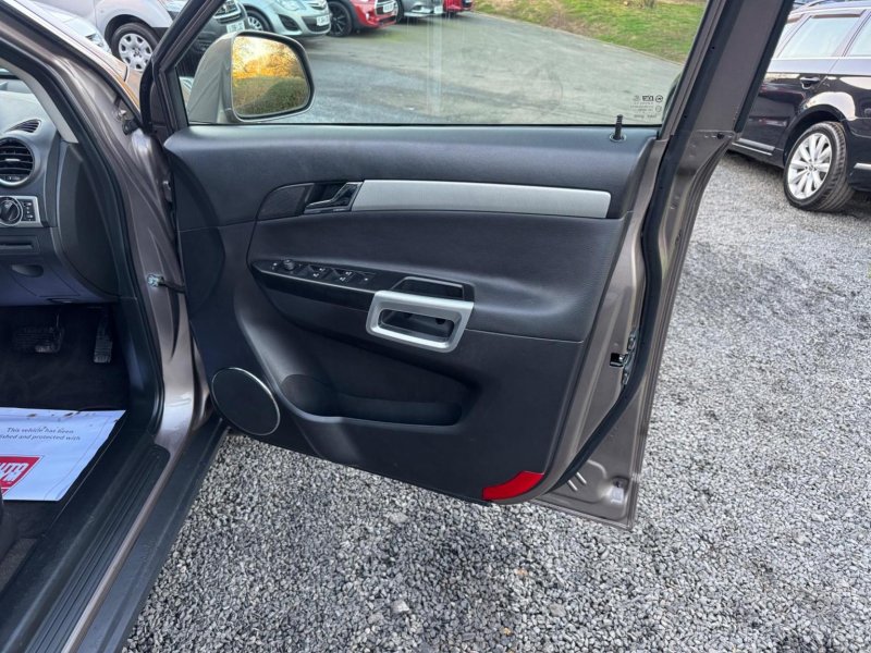 VAUXHALL ANTARA 2.2 CDTi Diamond Auto 4WD Euro 5 5dr 2013