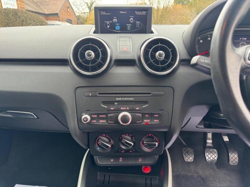 AUDI A1 1.4 TFSI Sport Euro 5 (s/s) 3dr 2014
