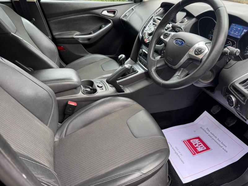 FORD FOCUS 1.0T EcoBoost Titanium X Euro 5 (s/s) 5dr 2014