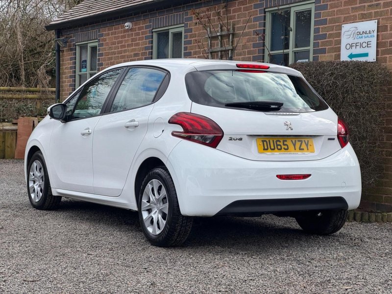 PEUGEOT 208 1.6 BlueHDi Access (a/c) Euro 6 5dr 2015