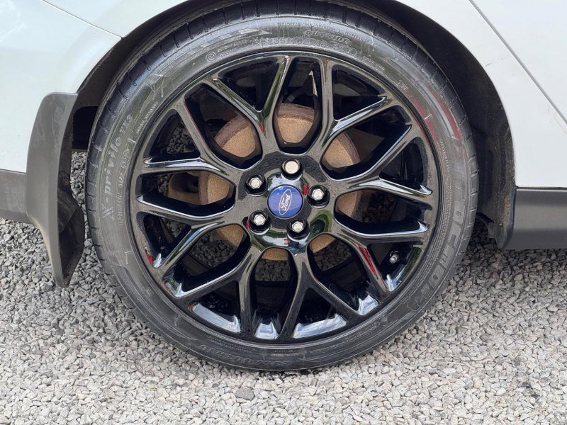 FORD FOCUS 1.5 TDCi Titanium X Euro 6 (s/s) 5dr 2016