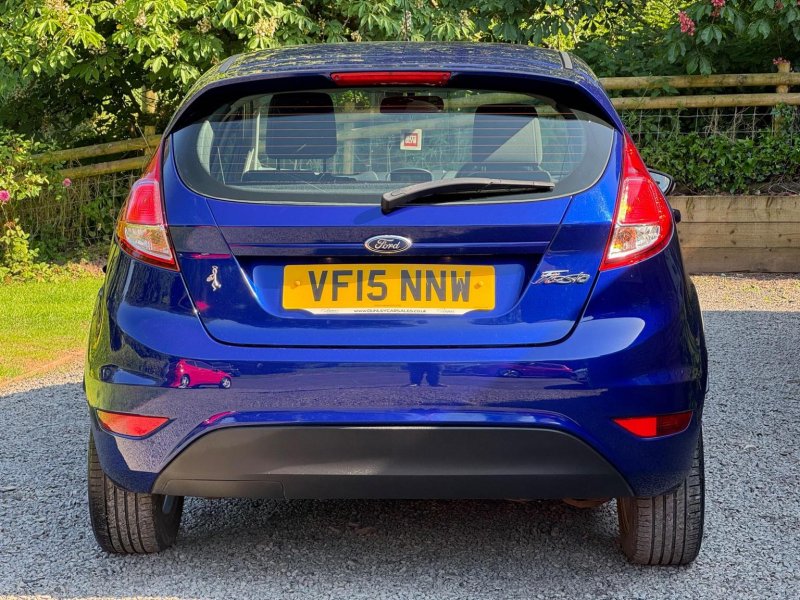 FORD FIESTA 1.25 Zetec Euro 6 5dr 2015