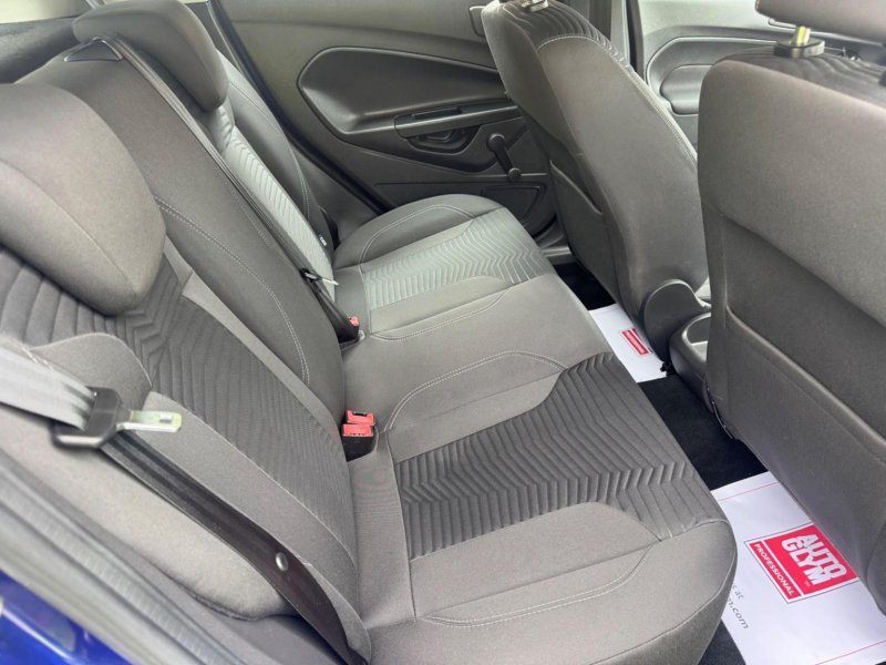FORD FIESTA 1.25 Zetec Euro 6 5dr 2015