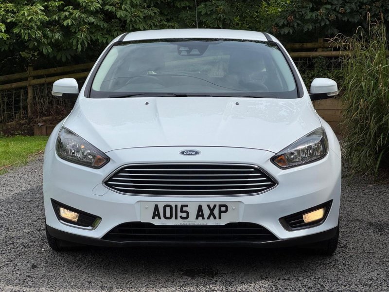 FORD FOCUS 1.6 TDCi Titanium Euro 5 (s/s) 5dr 2015