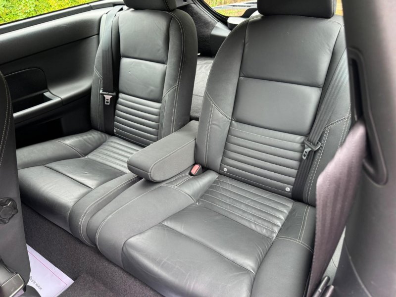 VOLVO C30 2.0 R-Design Lux Sports Coupe Euro 5 3dr 2012