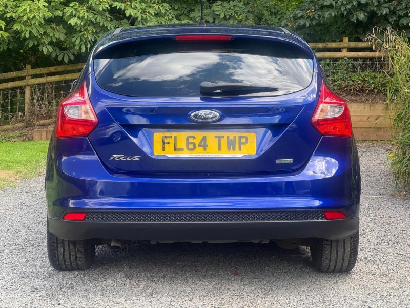 FORD FOCUS 1.0T EcoBoost Zetec Navigator Euro 5 (s/s) 5dr 2014