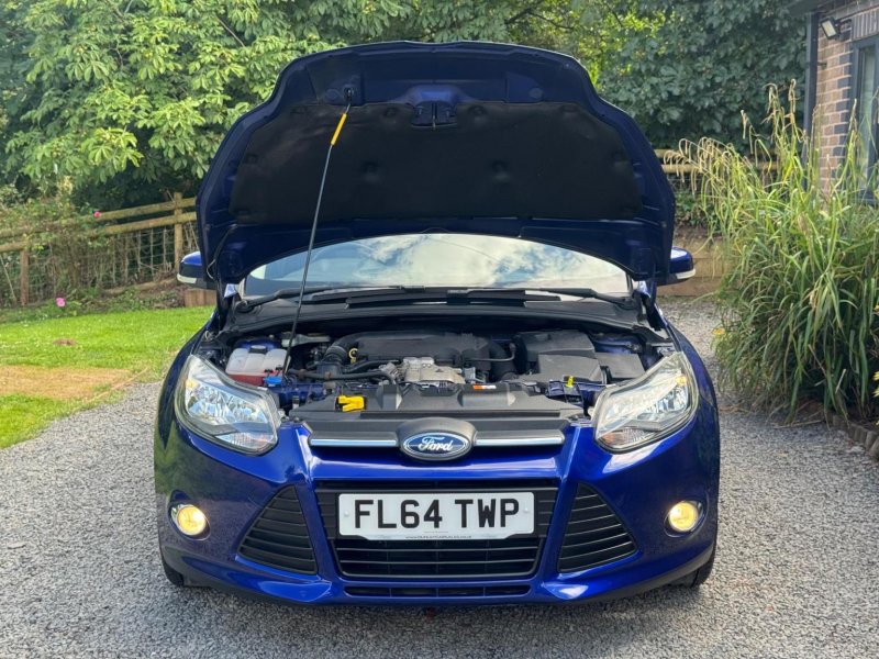FORD FOCUS 1.0T EcoBoost Zetec Navigator Euro 5 (s/s) 5dr 2014