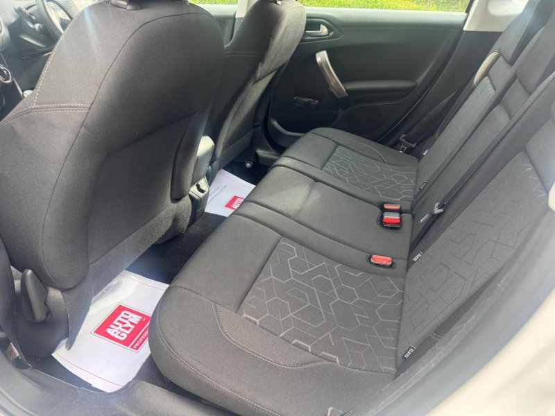 PEUGEOT 2008 1.4 HDi Active Euro 5 5dr 2014
