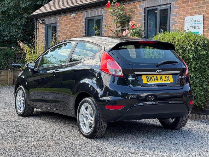 FORD FIESTA 1.0T EcoBoost Zetec Euro 5 (s/s) 3dr 2014