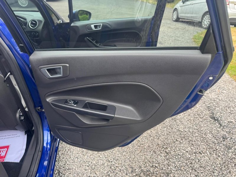 FORD FIESTA 1.0T EcoBoost Titanium Euro 6 (s/s) 5dr 2016