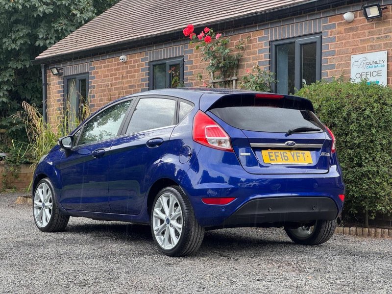 FORD FIESTA 1.0T EcoBoost Titanium Euro 6 (s/s) 5dr 2016