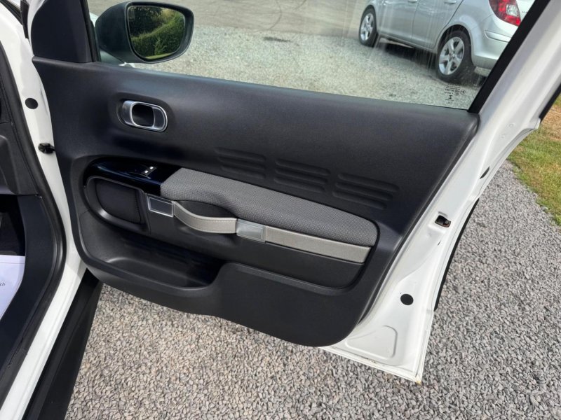 CITROEN C4 CACTUS 1.6 BlueHDi Flair Euro 6 (s/s) 5dr 2015