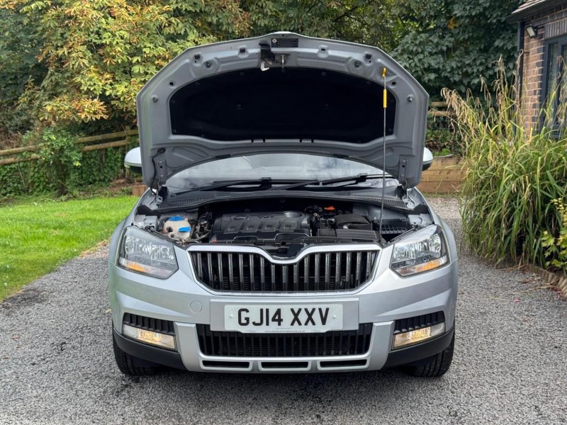 SKODA YETI 2.0 TDI S Outdoor 4WD Euro 5 5dr 2014
