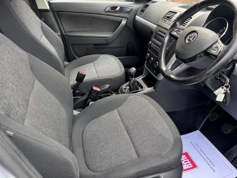 SKODA YETI 2.0 TDI S Outdoor 4WD Euro 5 5dr 2014