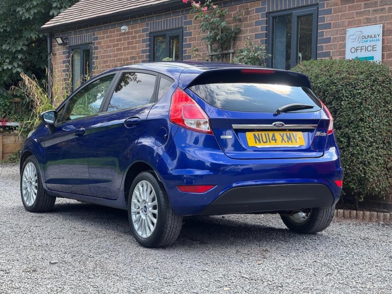 FORD FIESTA 1.0T EcoBoost Titanium Euro 5 (s/s) 5dr 2014