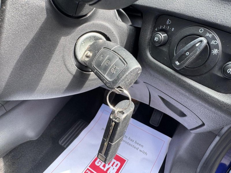 FORD FIESTA 1.0T EcoBoost Titanium Euro 5 (s/s) 5dr 2014
