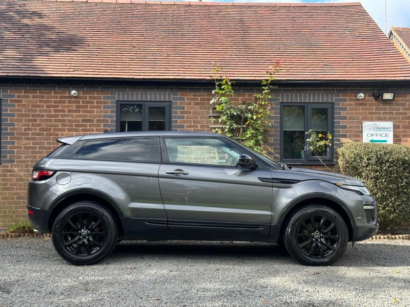 LAND ROVER RANGE ROVER EVOQUE 2.0 eD4 SE Tech FWD Euro 6 (s/s) 3dr 2016