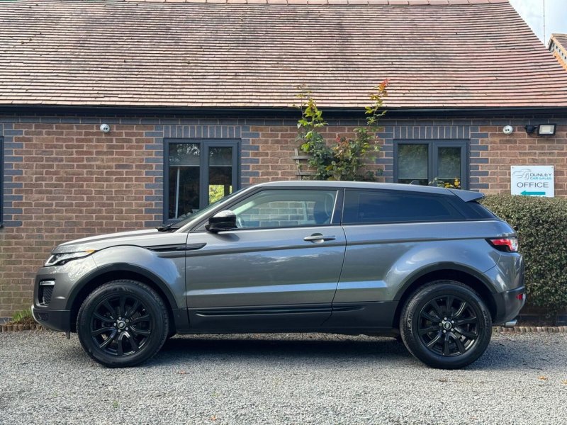 LAND ROVER RANGE ROVER EVOQUE 2.0 eD4 SE Tech FWD Euro 6 (s/s) 3dr 2016