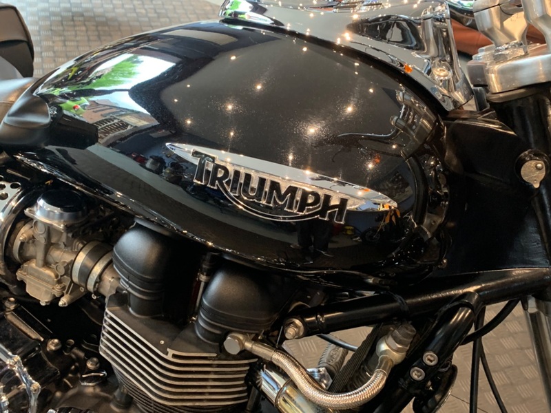 TRIUMPH Bonneville BONNEVILLE AMERICA 865 2009