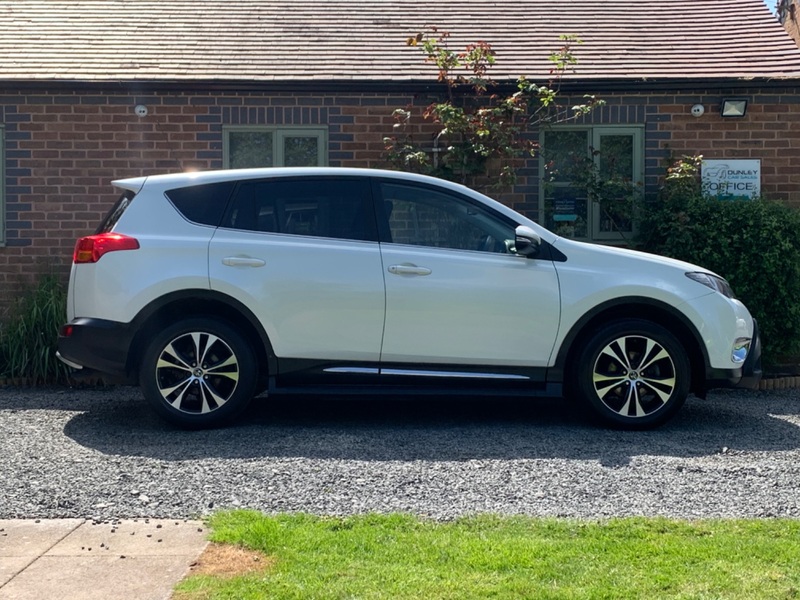 TOYOTA RAV4 D-4D ICON AWD 2015