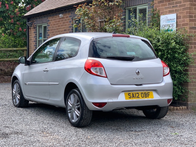 RENAULT CLIO DYNAMIQUE TOMTOM 16V 2012