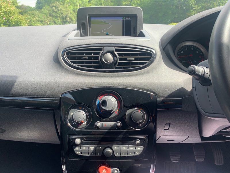 RENAULT CLIO DYNAMIQUE TOMTOM 16V 2012