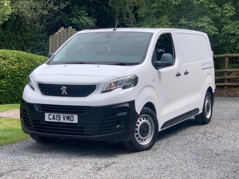 PEUGEOT EXPERT BLUE HDI PROFESSIONAL STANDARD 2019