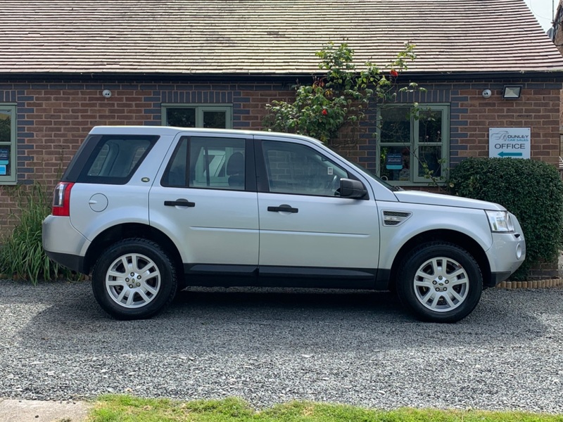 LAND ROVER FREELANDER TD4 E XS 2009