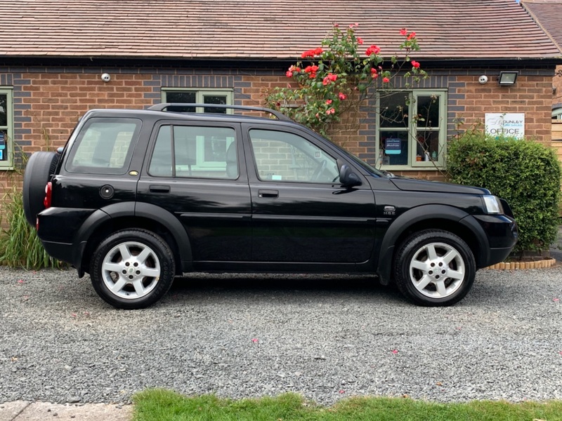 LAND ROVER FREELANDER TD4 HSE STATION WAGON 2004